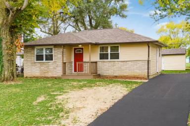 Main picture of 845 Stockbridge Rd