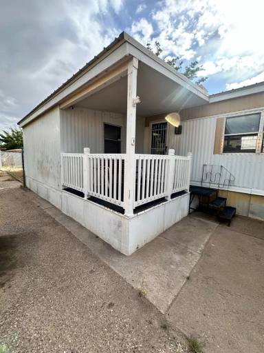 Main picture of 6728 San Luis Obispo Ave NE