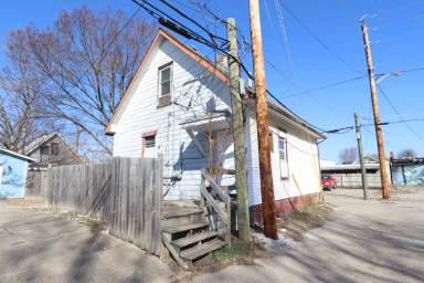Main picture of 1121 Evison St