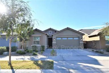 Main picture of 9633 E Tesla Ave