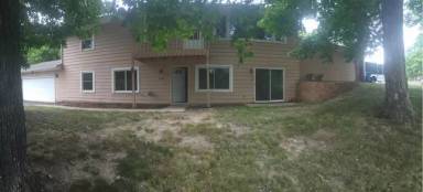Main picture of 2350 Kings Rd