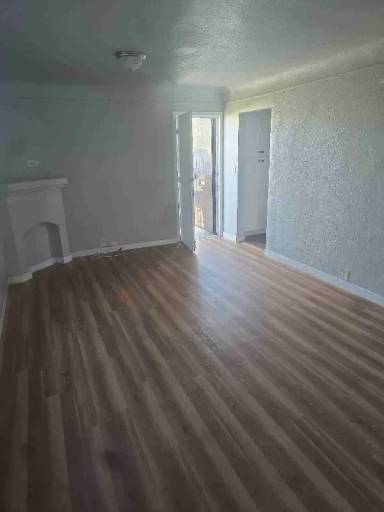 Main picture of 3036 Seaman Ave