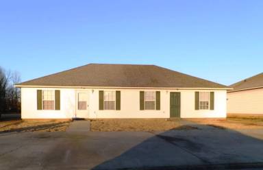 Main picture of 1004 N 35th St