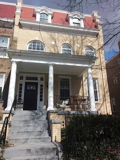Main picture of 1647 Hobart St NW