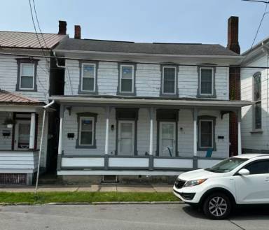 Main picture of 518 E Front St