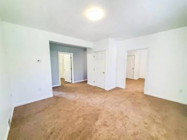 Main picture of 310 W 3rd St