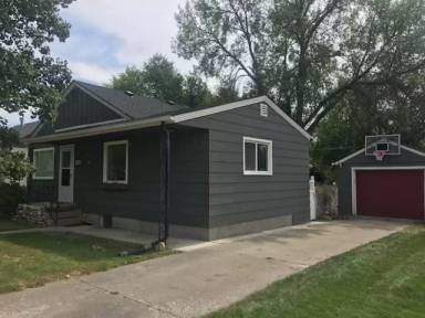 Main picture of 1144 Avenue E