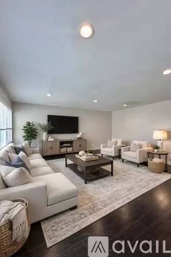 Main picture of 1124 N Sherbourne Dr