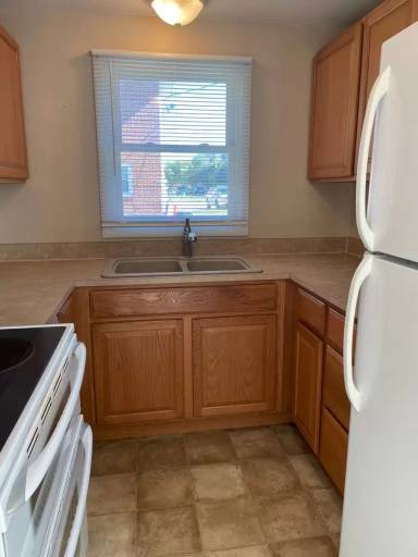 Main picture of 5347-5425 Benton St Apartments