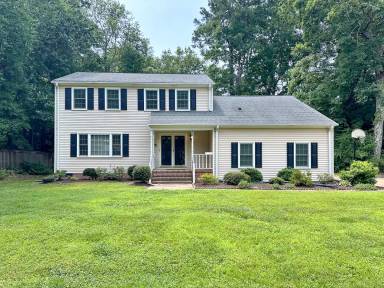 Main picture of 203 Kenmar Dr