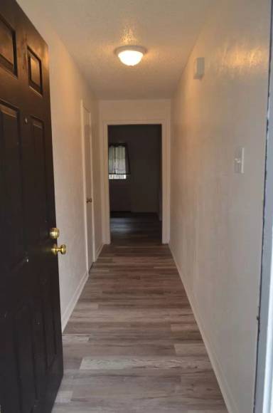 Main picture of 817 Michelle Dr