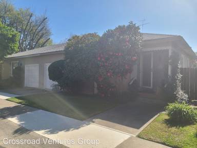 Main picture of 734 McClatchy Way