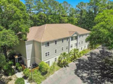 Main picture of 6840 Blue Heron Blvd
