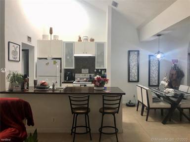 Main picture of 10521 SW 157th Pl