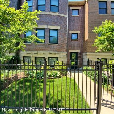 Main picture of 4156 S Drexel Blvd