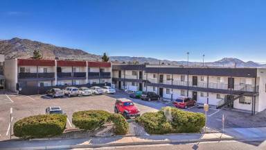 Main picture of 12601 Lomas Blvd NE