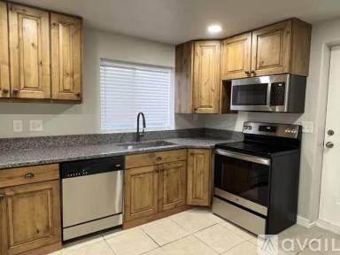 Main picture of 2136 W Theresa Cv