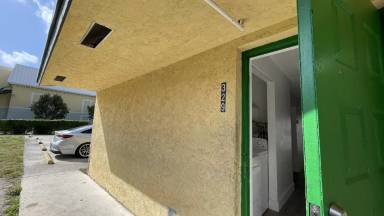 Main picture of 313 Melody Ln