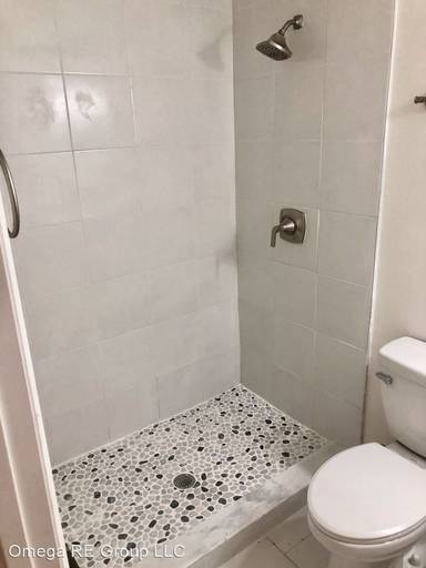 Main picture of 2621 2nd Ave S