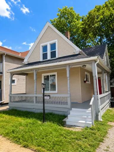 Main picture of 2355 E 86th St