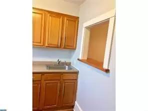 Main picture of 421 Woodcliffe Rd