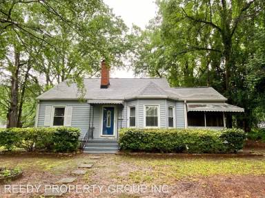 Main picture of 103 Cambridge Cir