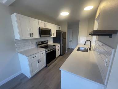 Main picture of 1924 N Crestline St