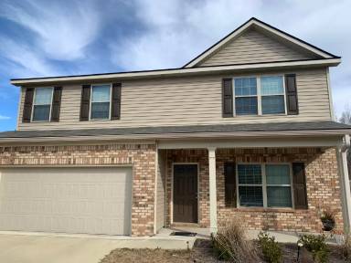 Main picture of 31 Forest Ridge Ln