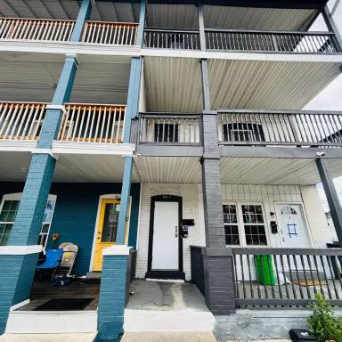 Main picture of 765 S 8th St