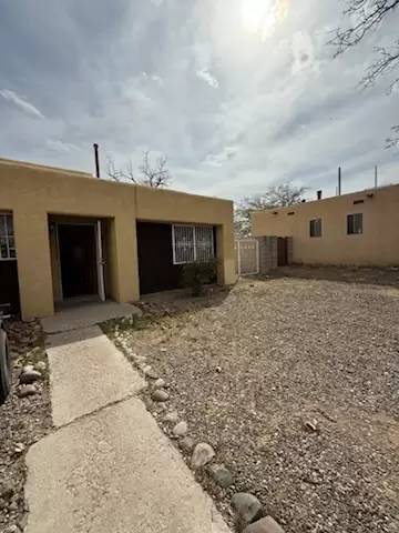 Main picture of 5904 Prenda de Oro NW
