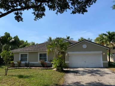Main picture of 9095 SW 20th St