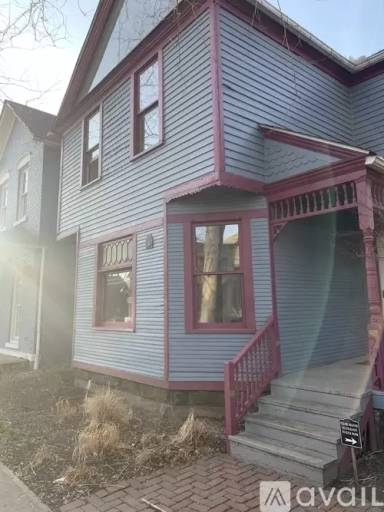 Main picture of 2914 Bridge Ave