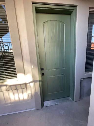 Main picture of 1006 - 1016 N 1030 W