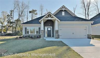 Main picture of 128 Southern Oaks Dr