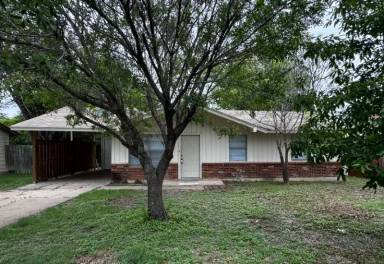 Main picture of 312 Bramble Dr
