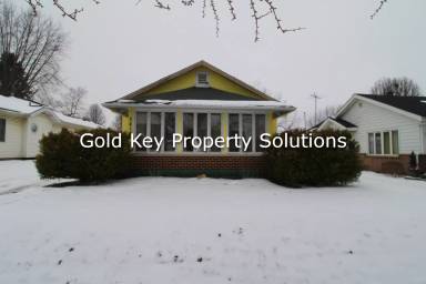 Main picture of 3417 Main St