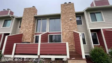 Main picture of 416 W Rockrimmon Blvd