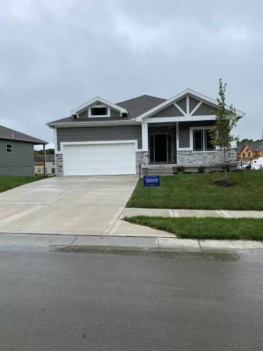 Main picture of 6825 Praire Ln