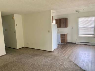 Main picture of 1608-50 E 17th St
