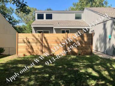 Main picture of 2704 University Dr