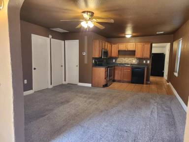 Main picture of 8607 NE 5th St