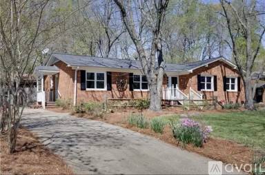Main picture of 3716 Lynhaven Dr