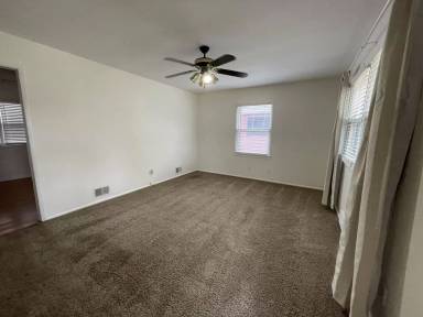 Main picture of 4303 S 61st Ave