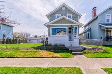 Main picture of 569 Sheldon Ave