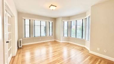 Main picture of 1348 Sacramento St