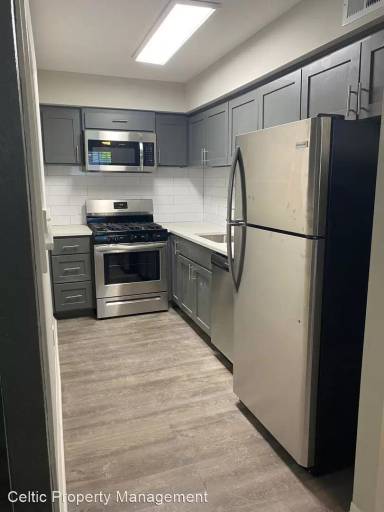 Main picture of 4231 Walnut St