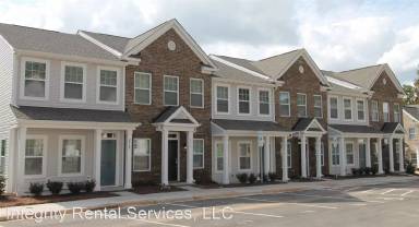 Main picture of Poplar Pointe