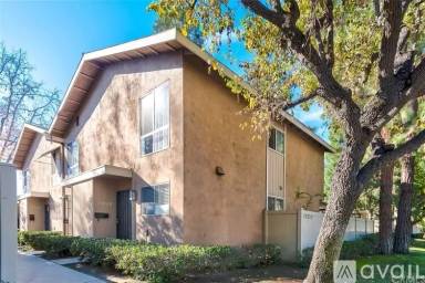 Main picture of 13532 Village Dr
