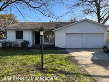 Main picture of 1225 Amherst Dr