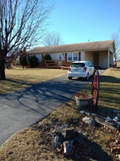 Main picture of 114 Downing Cir